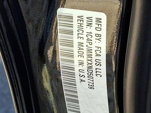 Certified 2022 Jeep Cherokee Latitude Lux image 30