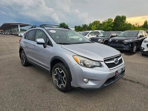 Used 2014 Subaru Crosstrek 2.0i Premium w/ Moonroof Package image 3