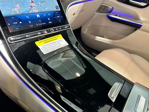 New 2026 Mercedes-Benz GLC 300 4MATIC image 12