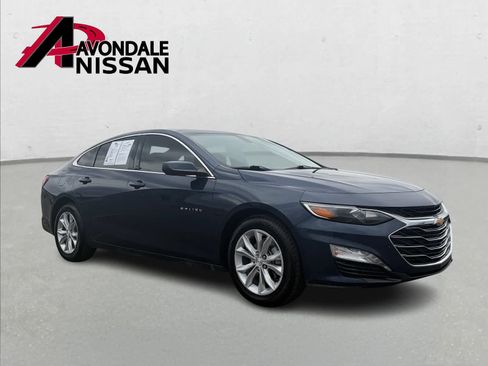 Used 2022 Chevrolet Malibu LT w/ Leather Package image 8