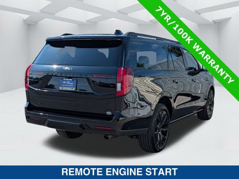 Certified 2025 Ford Expedition Max Platinum w/ Stealth Appearance Package AWD/4WD image 4