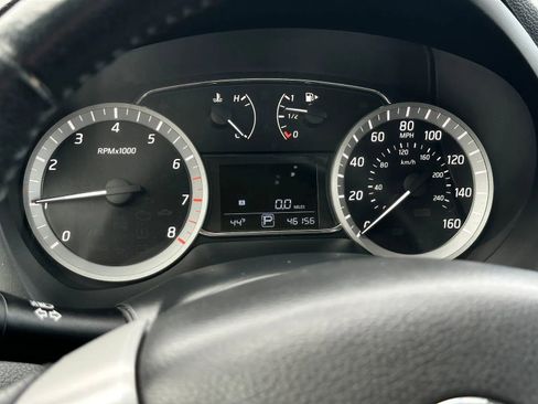 Used 2015 Nissan Sentra SL w/ Navigation Package image 11