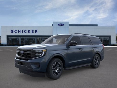 New 2026 Ford Expedition Active AWD/4WD image 1