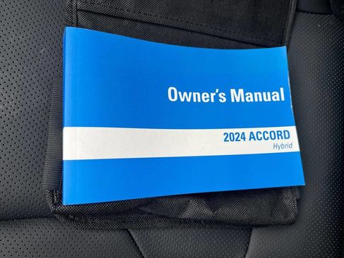 Used 2024 Honda Accord Sport image 18