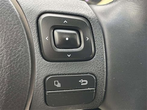 Used 2015 Lexus NX 300h FWD w/ Luxury Package image 32