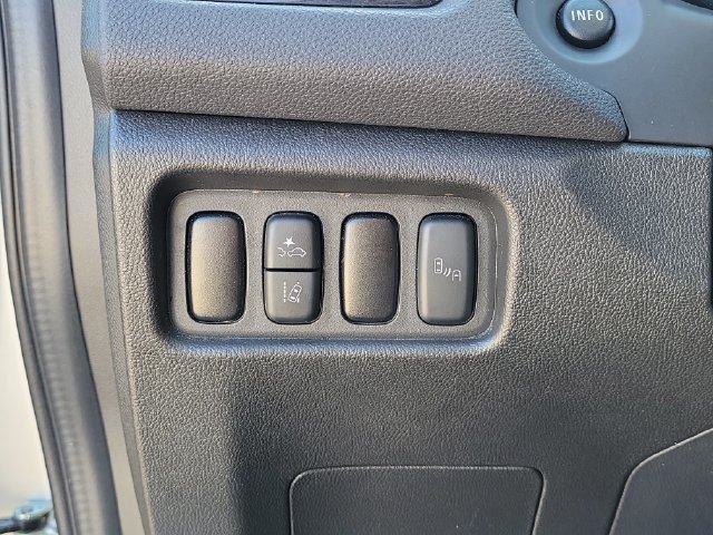 Used 2024 Mitsubishi Outlander Sport ES AWD/4WD image 22