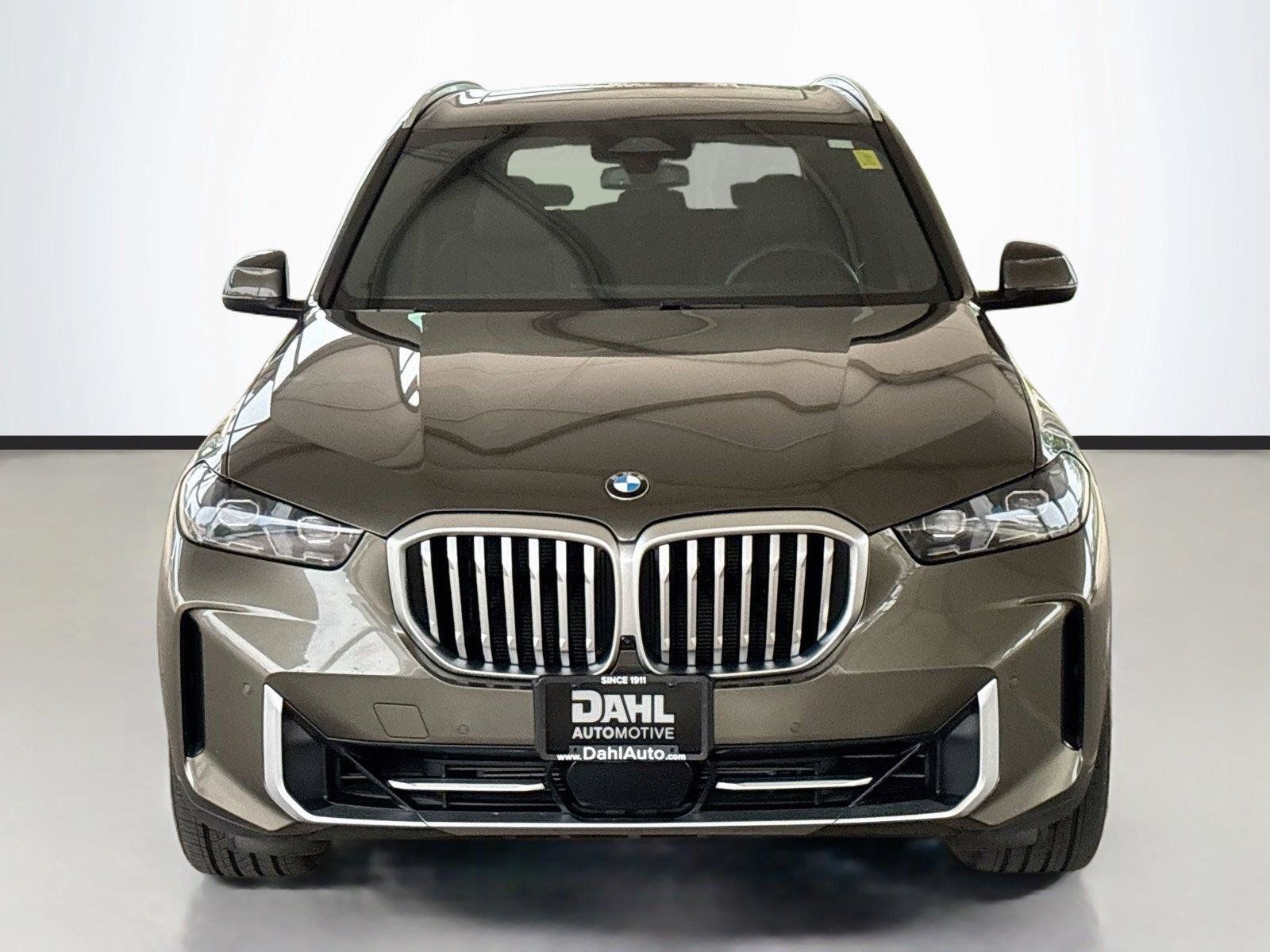 Used 2026 BMW X5 xDrive40i AWD/4WD image 3