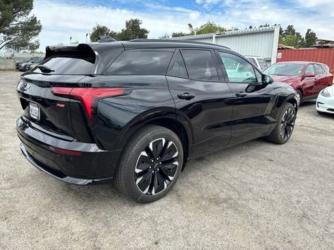 Used 2024 Chevrolet Blazer EV RS AWD/4WD image 3