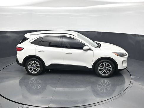 Used 2022 Ford Escape SEL w/ Technology Package FWD image 51