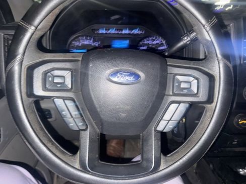 Used 2020 Ford F250 XL w/ Power Equipment Group image 25