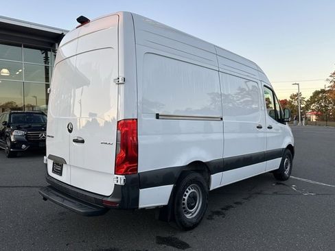 Used 2025 Mercedes-Benz Sprinter 2500 image 7