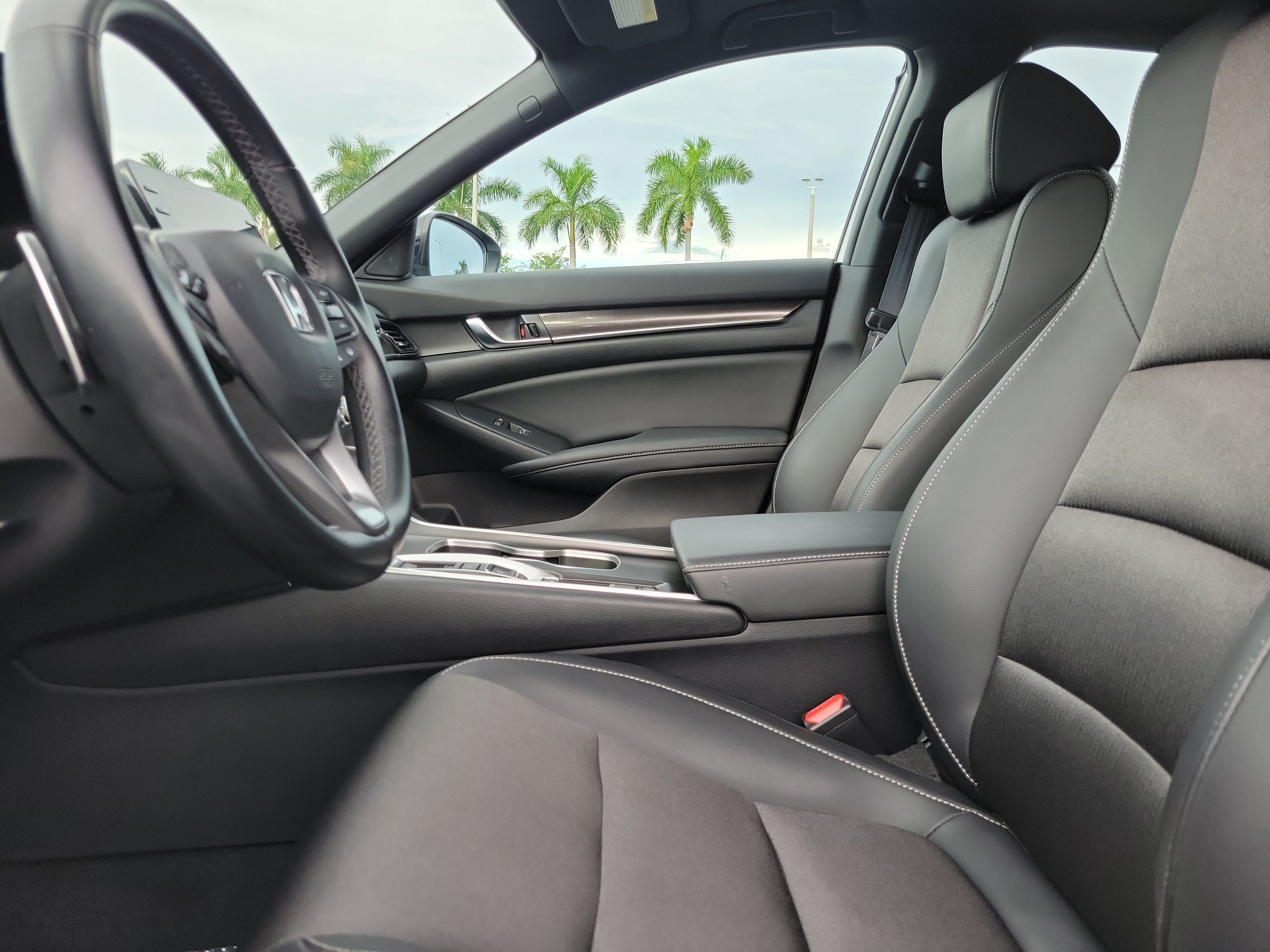 Used 2022 Honda Accord Sport image 11