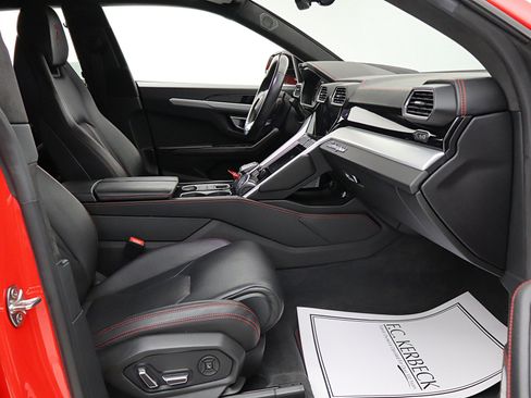 Used 2020 Lamborghini Urus AWD/4WD image 31