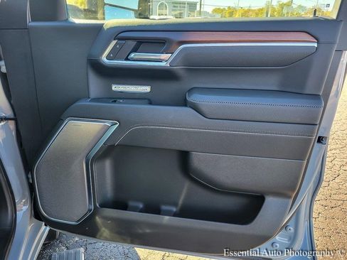 Used 2025 GMC Sierra 1500 Denali w/ Denali Reserve Package image 22