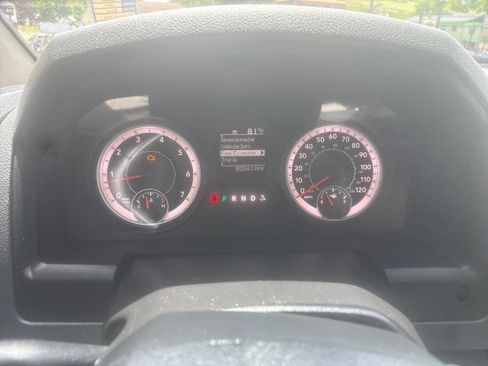Used 2017 RAM 1500 Express AWD/4WD image 15