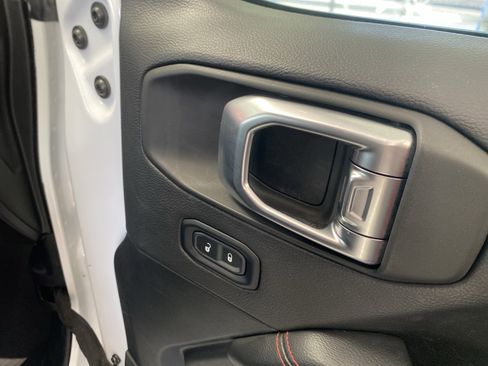 Used 2020 Jeep Wrangler Unlimited Rubicon image 28