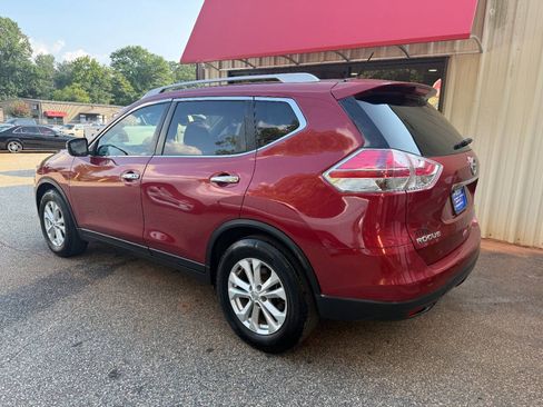 Used 2016 Nissan Rogue SV w/ SV Premium Package FWD image 6
