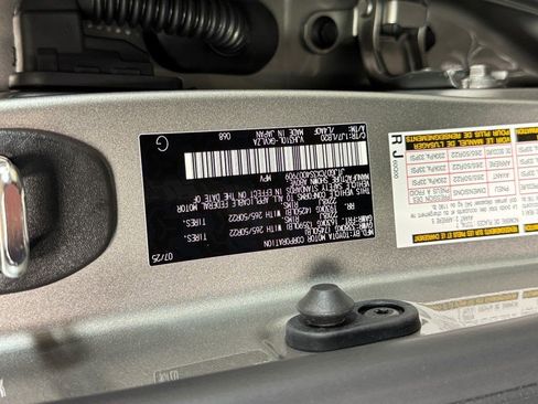 New 2025 Lexus LX 700h Luxury image 33