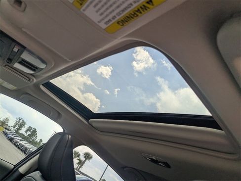 New 2025 Subaru Crosstrek 2.5i Limited w/ Popular Package #3A image 15