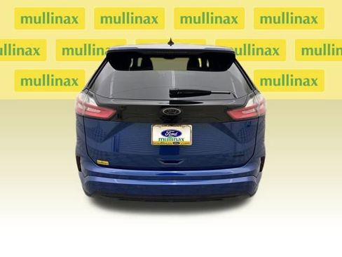 New 2024 Ford Edge SE w/ Black Appearance Package image 15