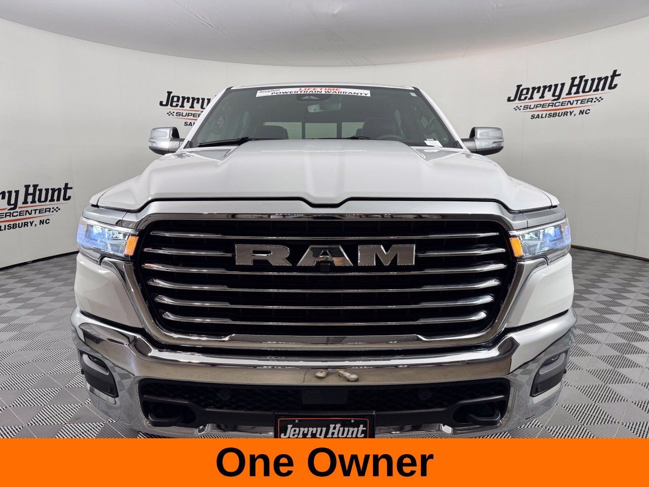 Used 2026 RAM 1500 Laramie w/ Off Road Group AWD/4WD image 4