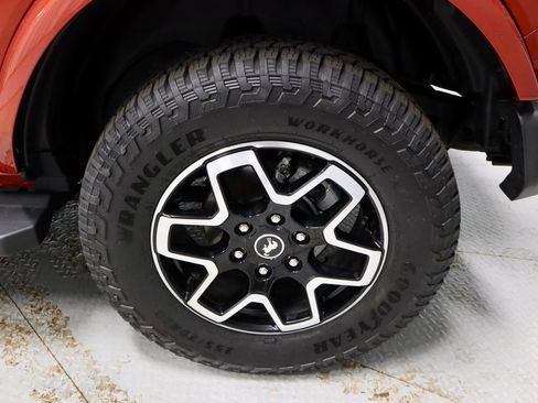 Certified 2023 Ford Bronco Outer Banks AWD/4WD image 18