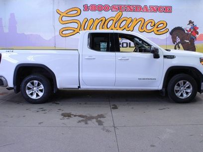 Used 2020 GMC Sierra 1500 SLE w/ SLE Convenience Package