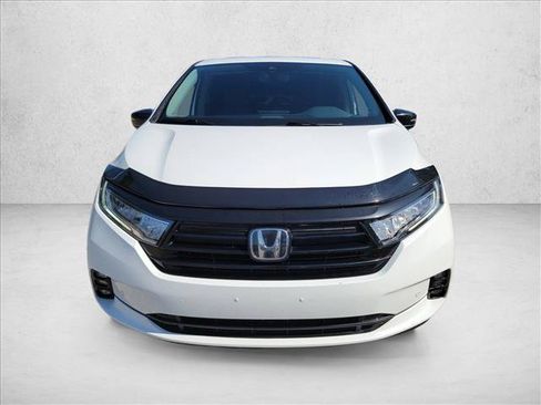 Used 2021 Honda Odyssey Elite image 2