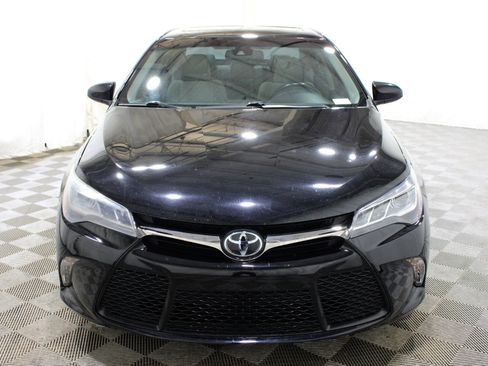 Used 2015 Toyota Camry XSE w/ Advanced Technology Package image 36