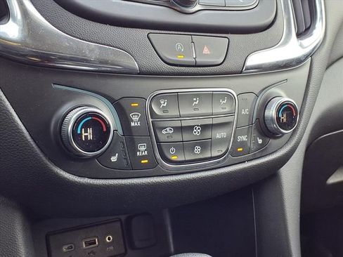 Certified 2023 Chevrolet Equinox LT image 11