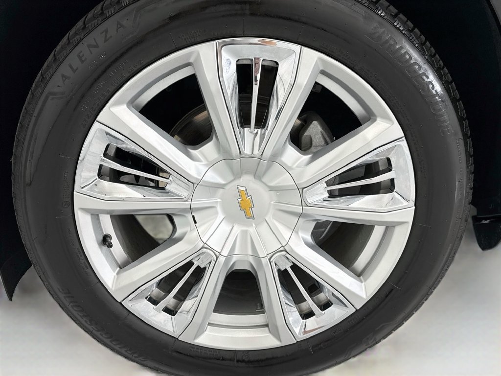 Used 2024 Chevrolet Tahoe High Country AWD/4WD image 29