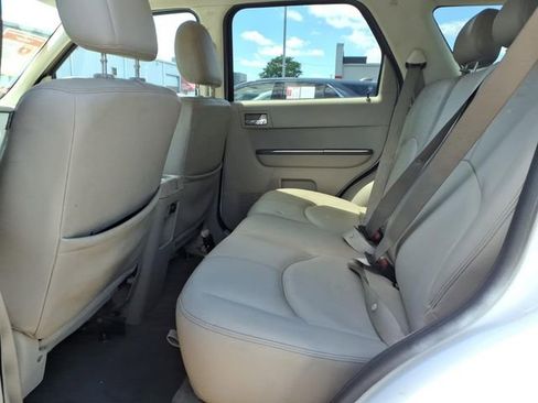 Used 2008 Mercury Mariner Premier AWD/4WD image 9