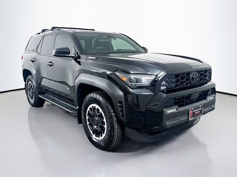 Used 2025 Toyota 4Runner TRD Off-Road image 3