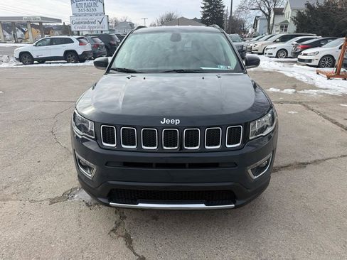 Used 2018 Jeep Compass Limited w/ Navigation Group image 2