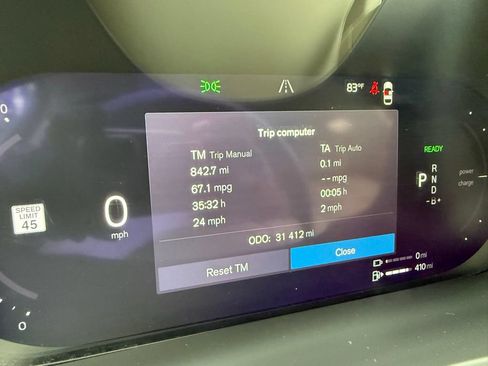 Used 2023 Volvo XC60 T8 Plus w/ Climate Package AWD/4WD image 13