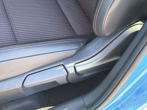 Used 2025 Nissan Kicks SR image 25