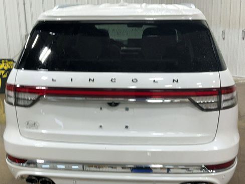 Used 2021 Lincoln Aviator Black Label w/ Dynamic Handling Package image 5