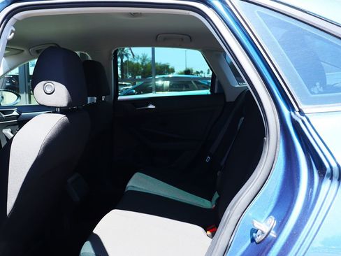 Used 2019 Volkswagen Jetta SE image 33