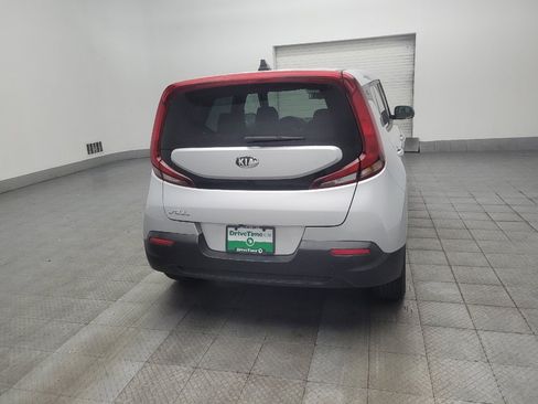Used 2020 Kia Soul LX FWD image 7
