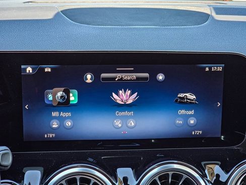 New 2025 Mercedes-Benz GLA 250 4MATIC image 15