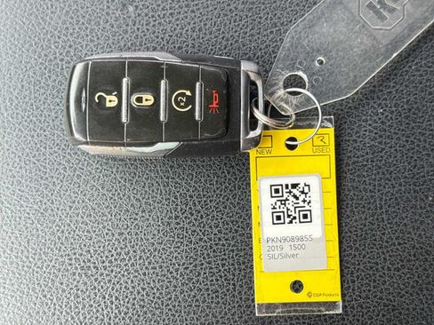 Used 2019 RAM 1500 Big Horn AWD/4WD image 33