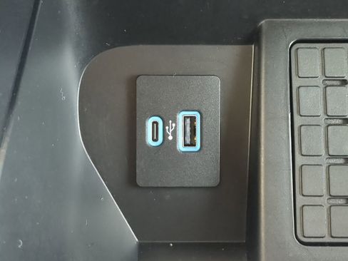 Certified 2024 Ford F150 XLT w/ Equipment Group 302A MID image 20