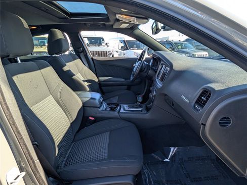 Used 2023 Dodge Charger SXT w/ Blacktop Package image 10