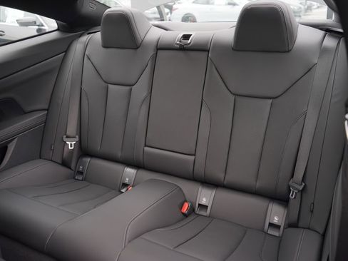 Used 2026 BMW 430i Coupe w/ Parking Assistance Package image 19