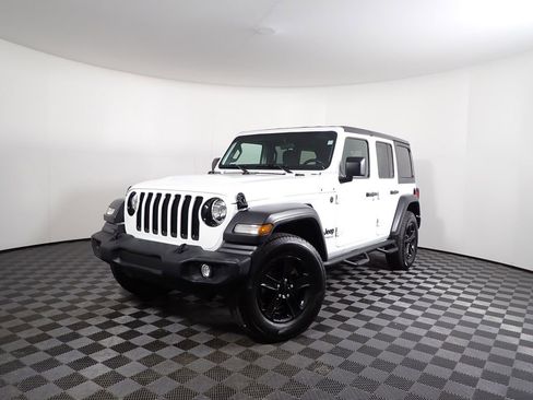 Used 2020 Jeep Wrangler Unlimited Sport image 8