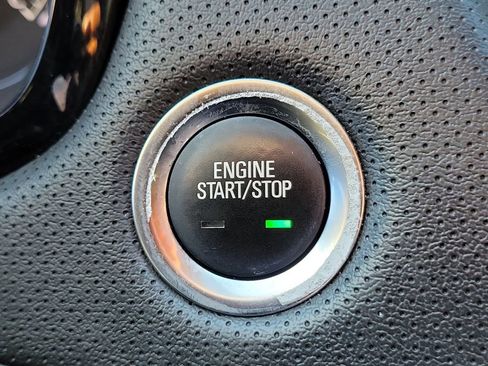 Used 2022 Cadillac XT5 Premium Luxury w/ Technology Package image 29