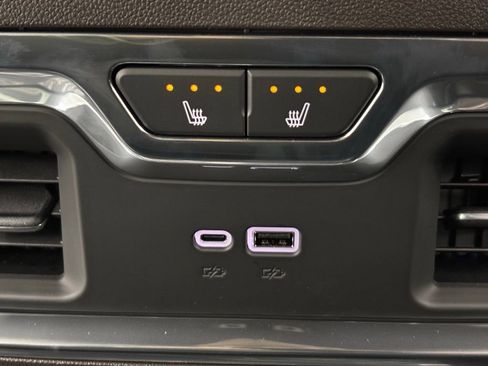 New 2026 GMC Sierra 1500 Denali w/ Denali Reserve Package image 7