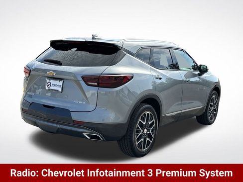 Certified 2025 Chevrolet Blazer Premier w/ LPO, Floor Liner Package image 9