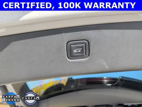 Used 2022 Chevrolet Blazer RS w/ Enhanced Convenience Package image 16