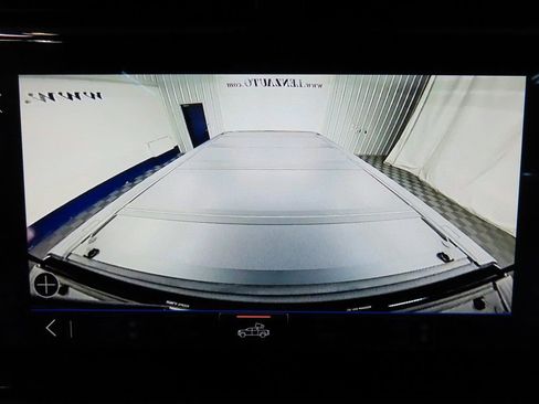 Used 2025 GMC Sierra 2500 AT4X w/ AT4X AEV Edition image 22